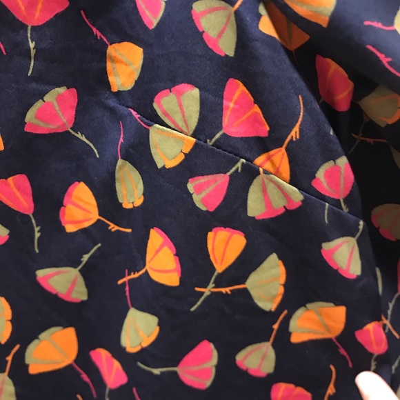 People Tree button down shirt size 12 organic cotton navy neons flowers floral - Picture 3 of 6